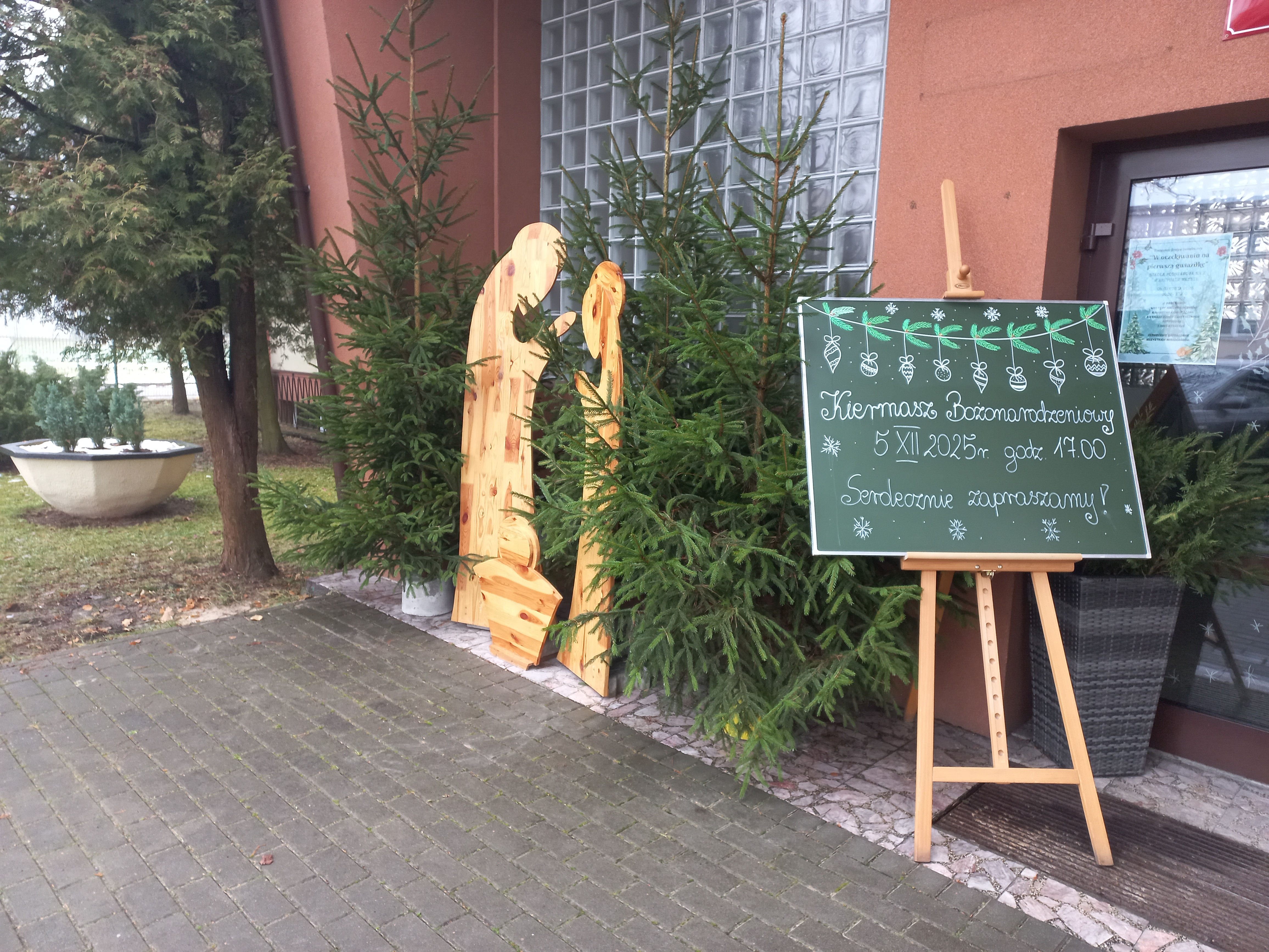 Świąteczny Festyn Rodzinny w Szkole Podstawowej w Krupskim Młynie