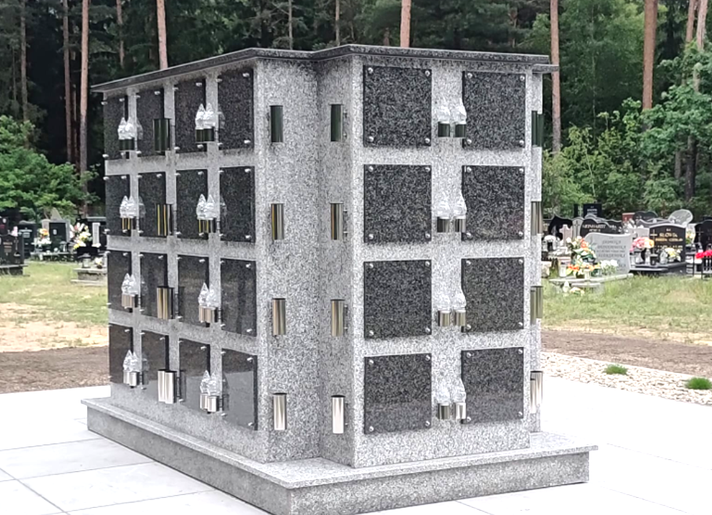KOLUMBARIUM NA CMENTARZU KOMUNALNYM