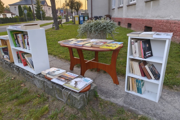 Wędrująca książka w Krupskim Młynie